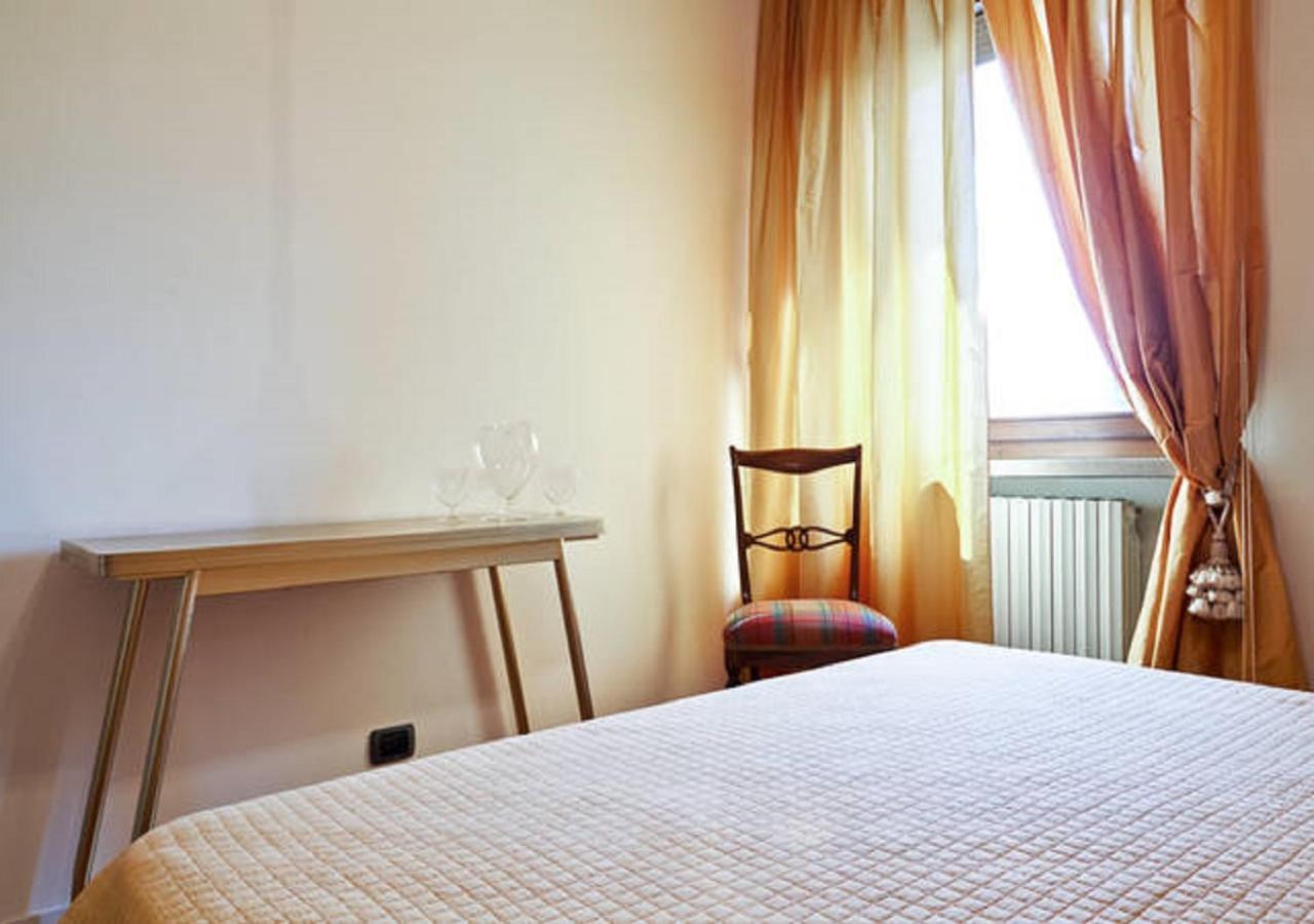 Bed And Breakfast For You Bussolengo Exterior foto